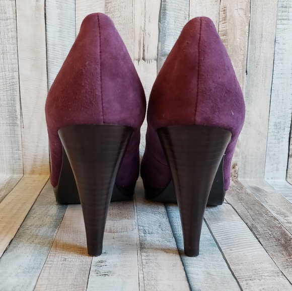 Style & Co. Plum peep-toe pumps-sz 6 - Picture 3 of 4